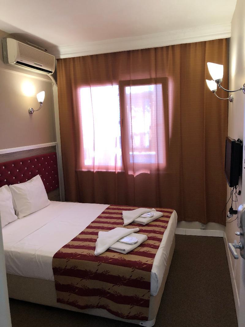 Kecik Hotel Istanbul Exterior foto
